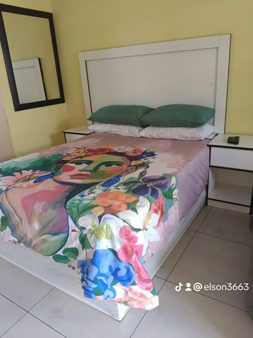 Elson Lodge K1 Katlehong Экстерьер фото